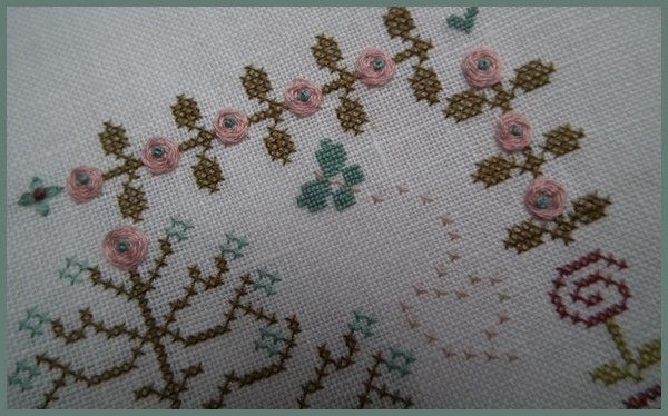 C Mon Mode - Secret - c'est brodé