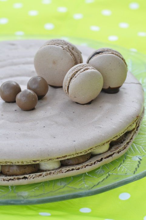 Macaron géant chocolat vanille - Blog cuisine avec du chocolat ou Thermomix  mais pas que