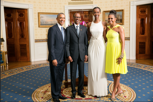 Le donneur de leçons Kagame renonce à briguer un 3e mandat