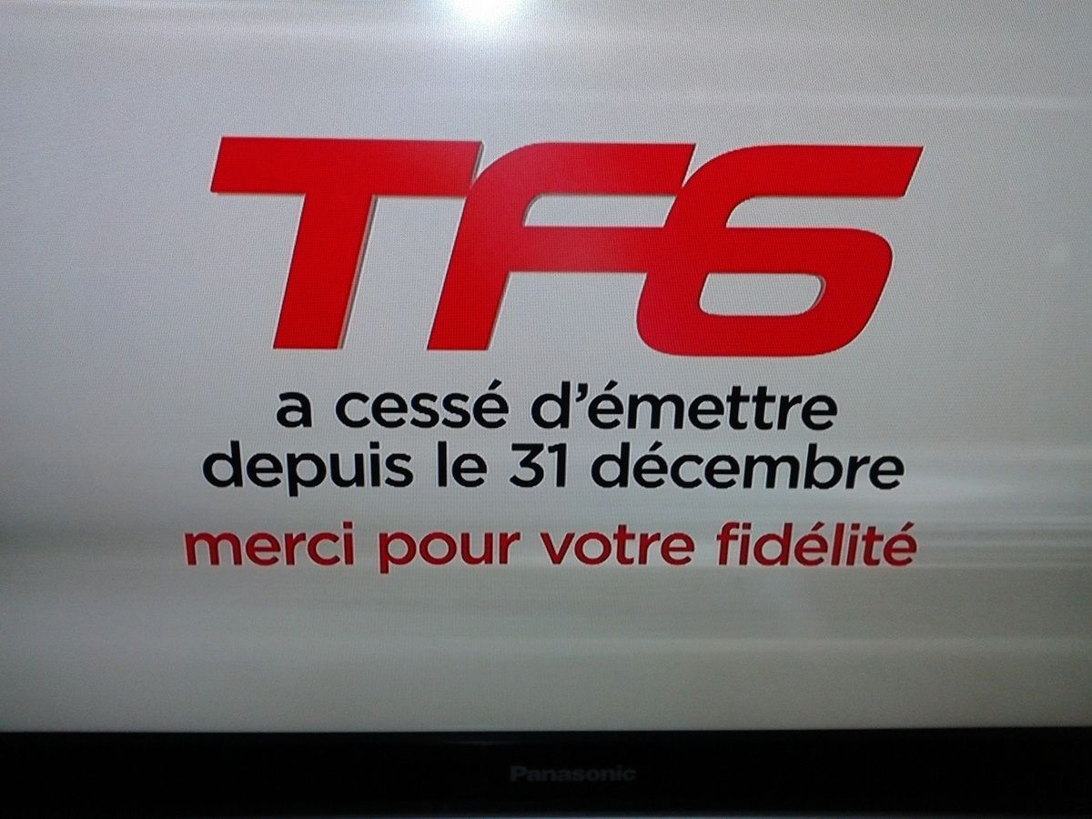 TF6 remercie ses télespectateurs partis pour leur fidélité... (#CentCommentaires)