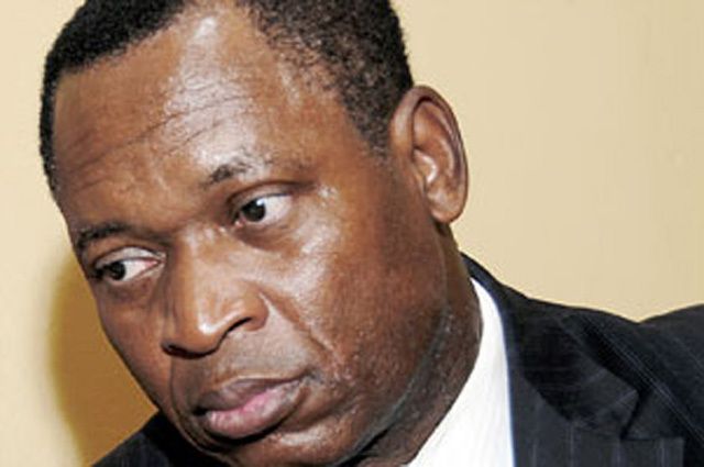 #Gabon / La direction de l'UN ? Psychorigidité pathologique et surdité autoconstruite