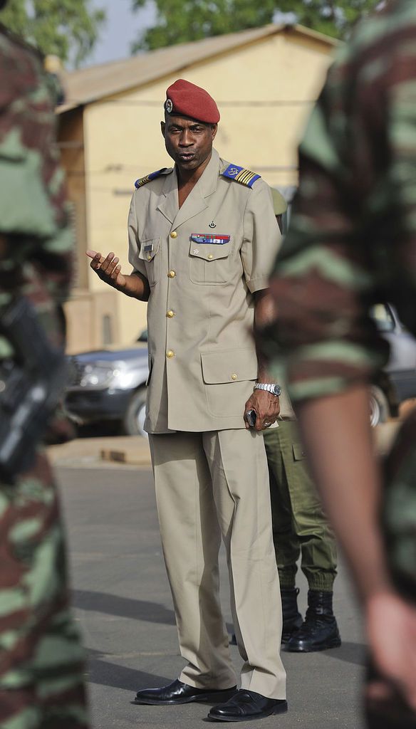 #EcoutesBurkina / Le putschiste Diendéré raconte la fin de son putsch à son fils