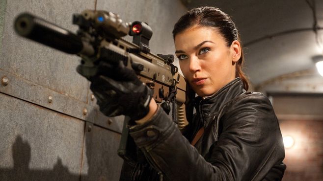 Adrianne Palicki et Nick Blood à la tête du spin-off envisagé de &quot;Agents of SHIELD&quot; pour ABC
