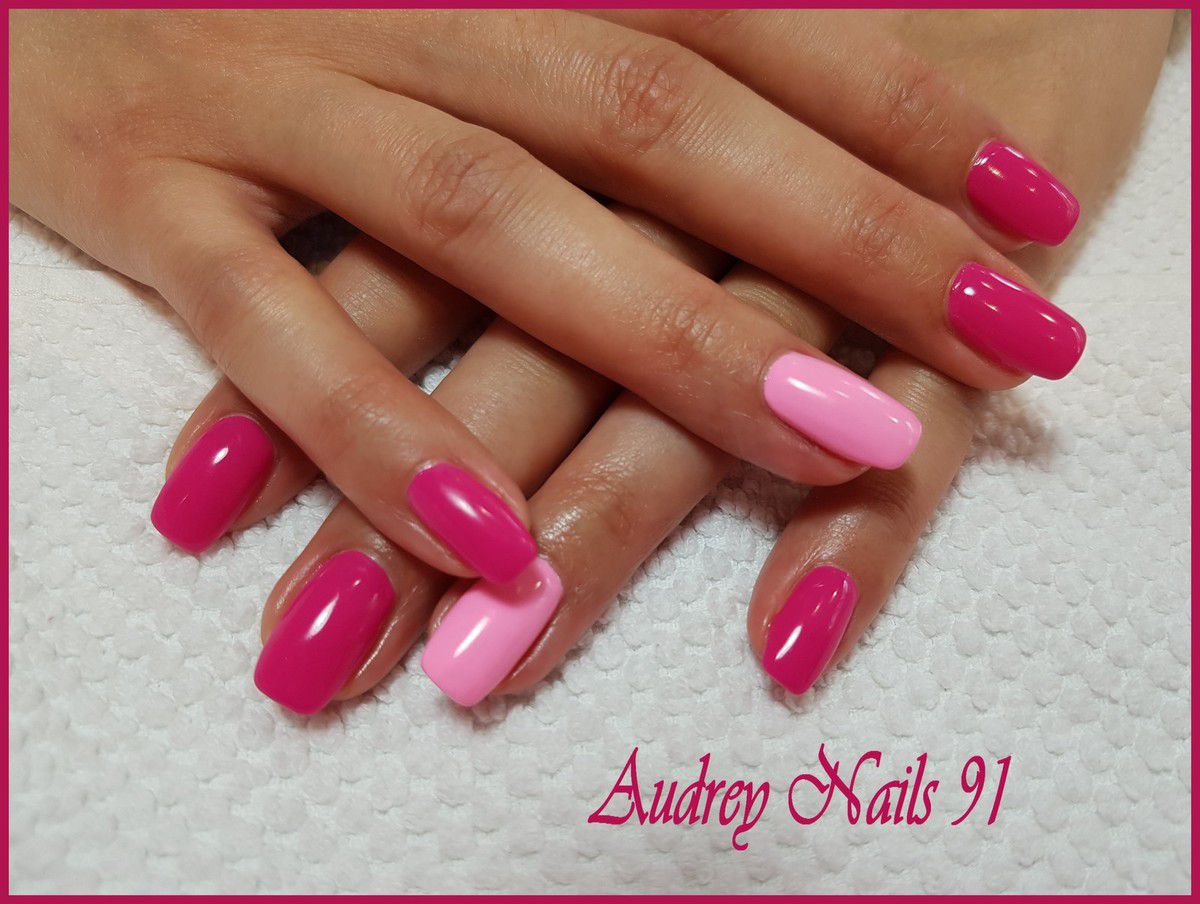 Gel uv de couleur rose fushia et rose barbie - Les Ongles d'Audrey 91