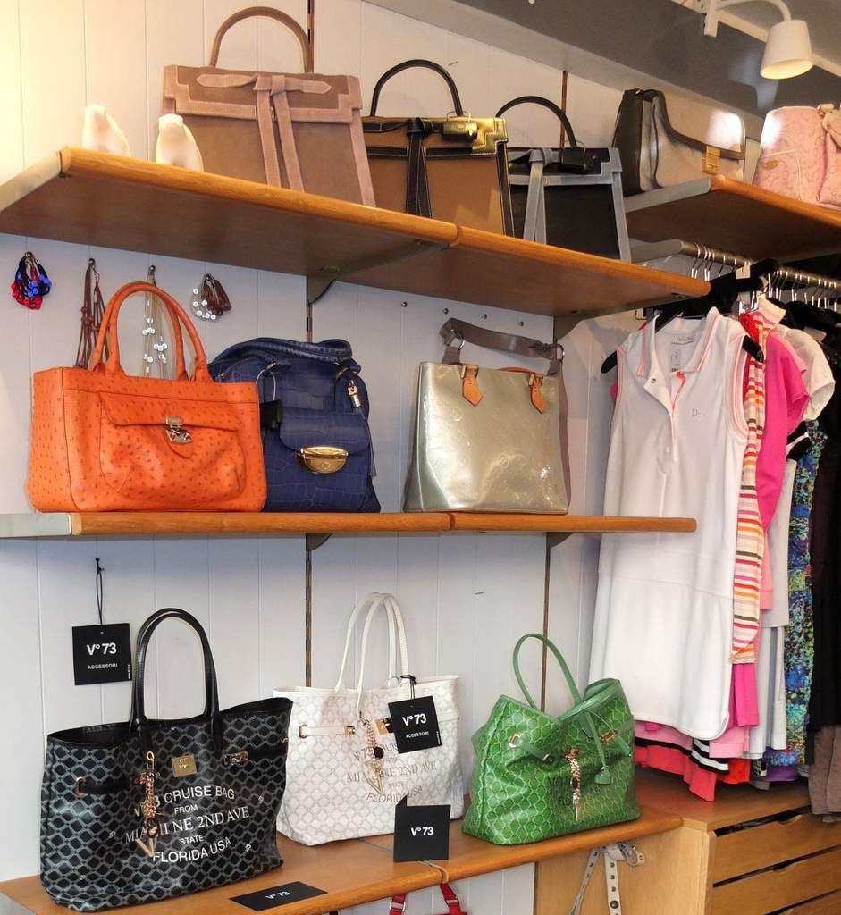 Depot vente vetement luxe hotsell