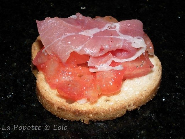 Toasts à la tomate et jambon cru - La popotte @ lolo