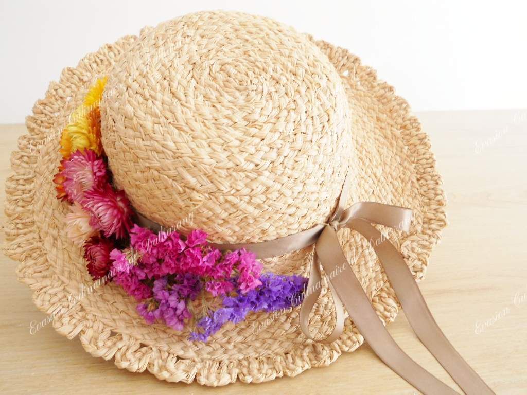 Chapeaux de Paille & Fleurs Séchées - Evasion Culinaire de Datharany