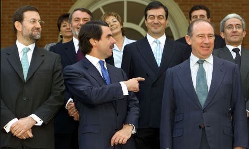 España: A Rato le han hecho un Roto - Los 600 millones "regalados" por la banca Lazard te han enviado directamente al crematorio politico-judicial - Despues de mas de 20 años robando con las cuatro patas te trincan rodrigo entre putas y "Vi$agra" - ja jaja Espero que pronto te reunas con tu protector emilio botín-No te queda otra que el suicidio