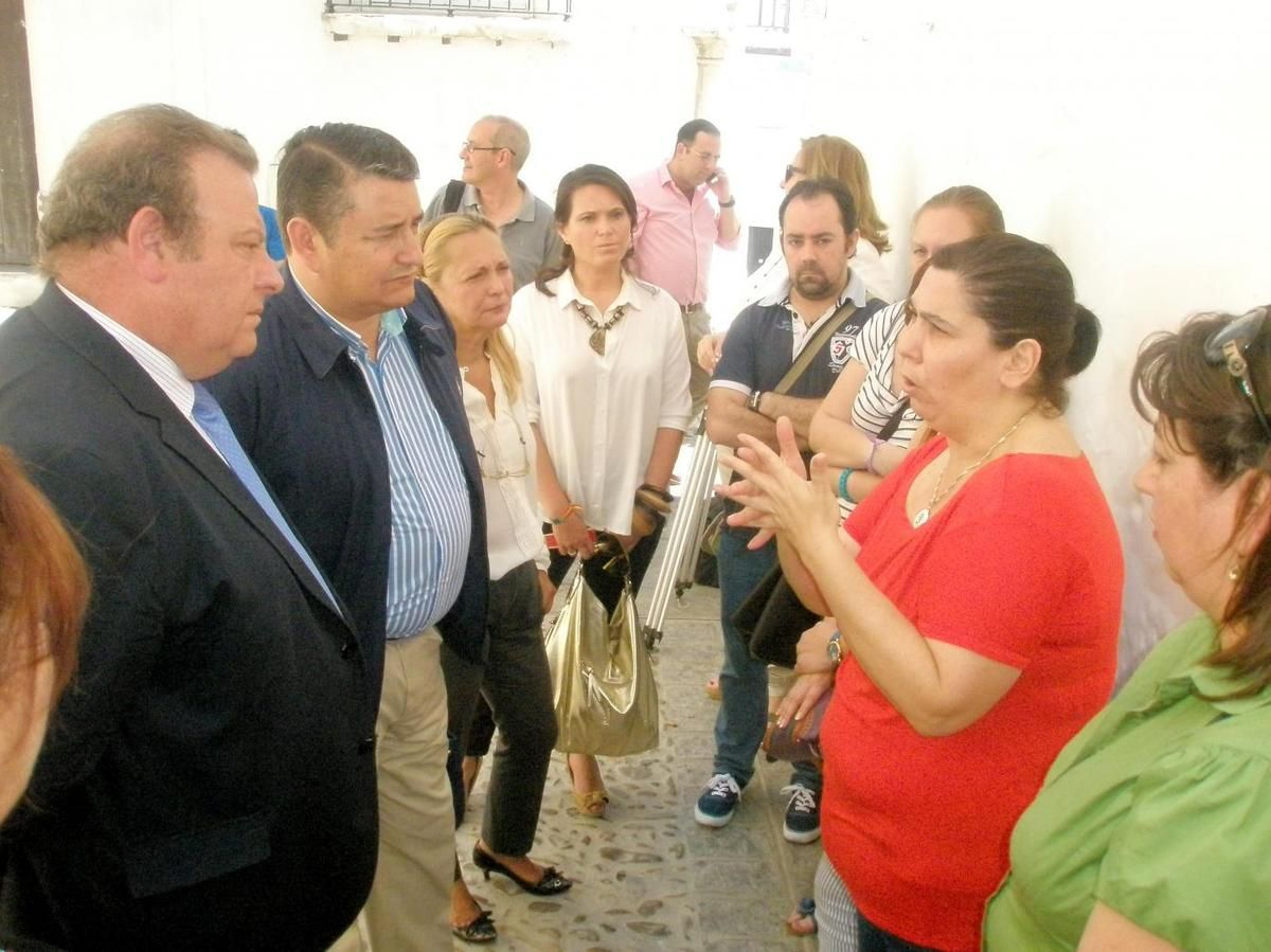 Hijos, sobrinos, cuñados, hermanos, militantes… todos colocados en el Ayuntamiento de Arcos de la Frontera desgobernado por el PP