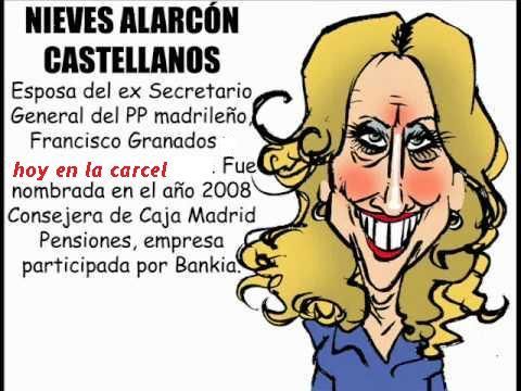 ESPAÑA: Lo robado en Caja Madrid-Bankia - durante los ultimos 20 años - es de 200.000 millones de euros - Todos los culpables tienen nombre y apellidos - incluidos los que les nombraron - joaquin leguina, esperanza aguirre, ruiz gallardón etc - El rescate de Grecia nos ha costado solo un poco mas - Todas las Cajas españolas han seguido el mismo camino - el saqueo - Ni uno solo de sus responsables estan en la carcel - Eso si el Juez Elpidio Silva sigue fuera de la carrera judicial - Parece que las cifras de nuestra deuda - Un billón de euros - empiezan a estar claras - Espero que hoy en Esradio - "los federicos" expliquen a su audiencia - la vida y milagros de alberto recarte - uno de sus socios mas "ilustre" ja ja ja - Este "pajarraco" cuando le fueron a dar el reloj de 12.000 euros preguntó ¿"lo puedo cambiar por la pasta"? - Ya de paso podian hablar de miguél blesa, rato, la esperanza, moral santín, florentino, paco hernando, bárcenas, ignacio gonzalez, martin marin ... Una lista interminable de presuntisimos que en Esradio ni se mencionan - Si solo una Caja nos ha costado 200.000 millones de euros - cuanto nos ha costado el 50% del sistema fnanciero que las Cajas representaban - Los bancos merecen "trato aparte" - Los españoles no nos merecemos una casta sucia y mafiosa como la que nos desgobierna - ¿O sí? Caja Madrid - UPyD cree que la imputación de 78 titulares de tarjetas B confirma 'un desfalco sin precedentes'