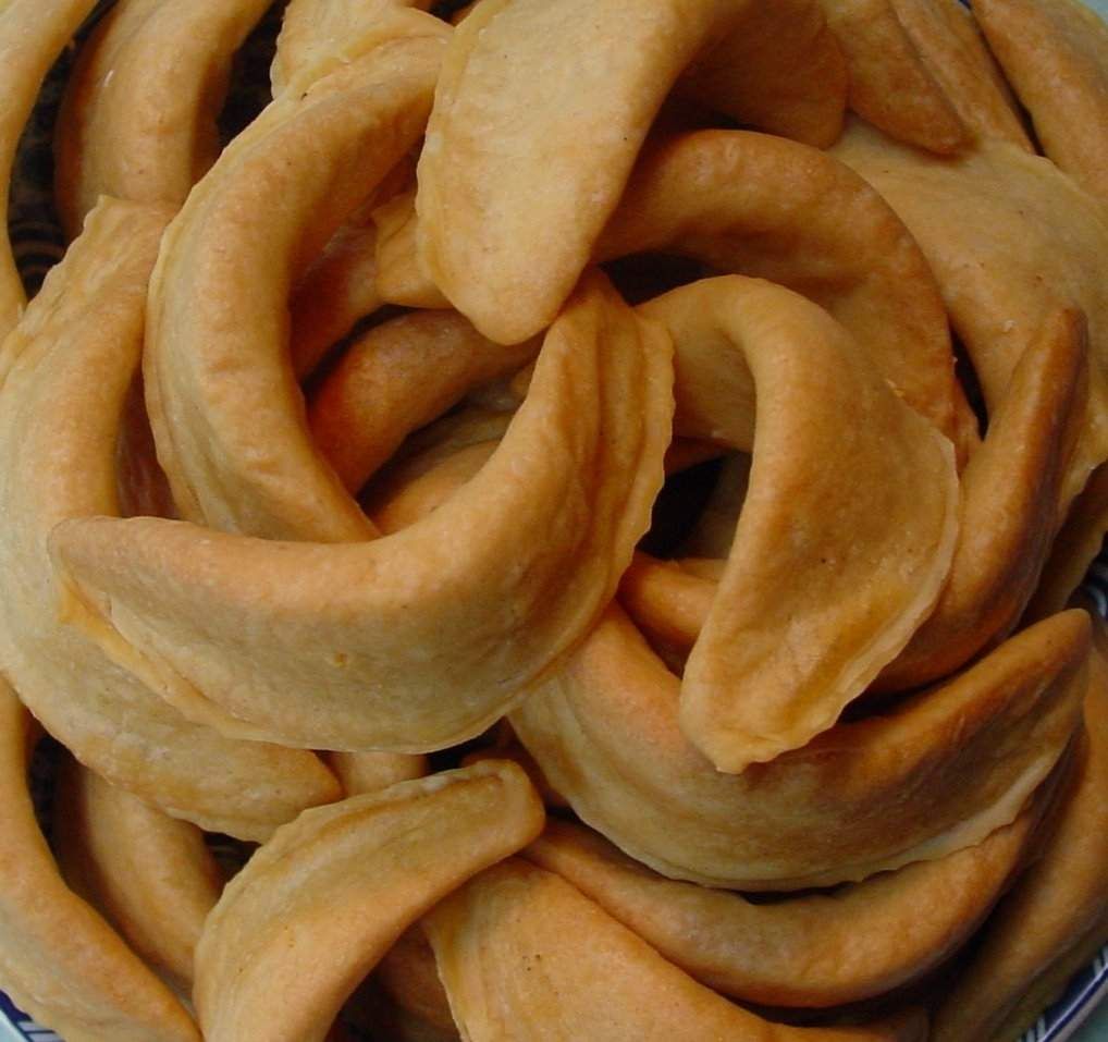 Cornes de gazelle (dessert) - Tous autour de la cuisine