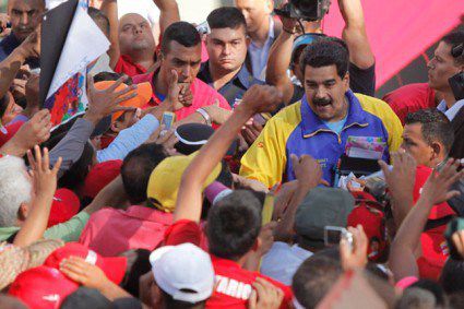 Le Venezuela accélère sa ¨transformation du pouvoir citoyen en gouvernement¨