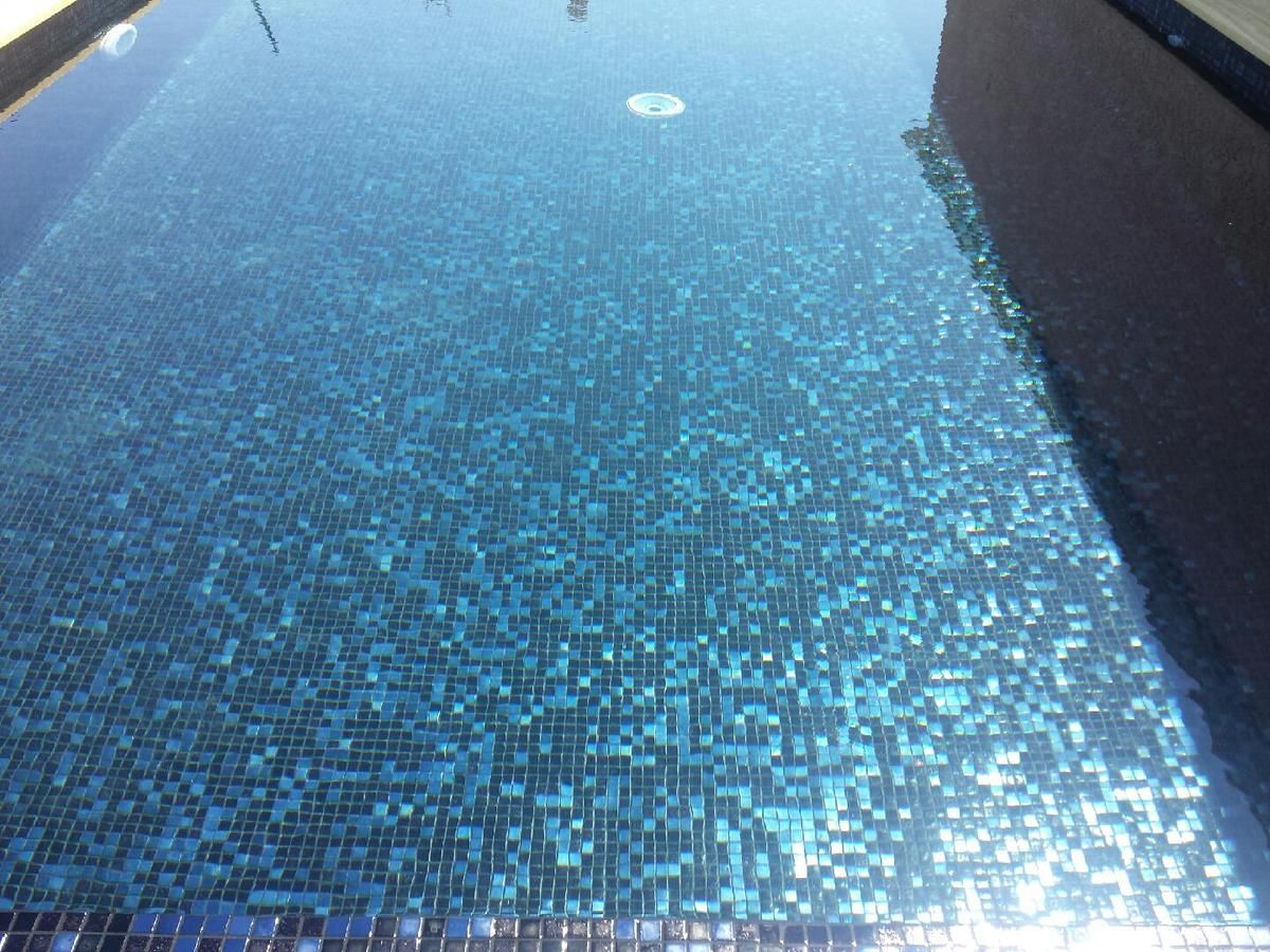 Mosaique piscine, les tendances de l'année 2014 carrelage ...