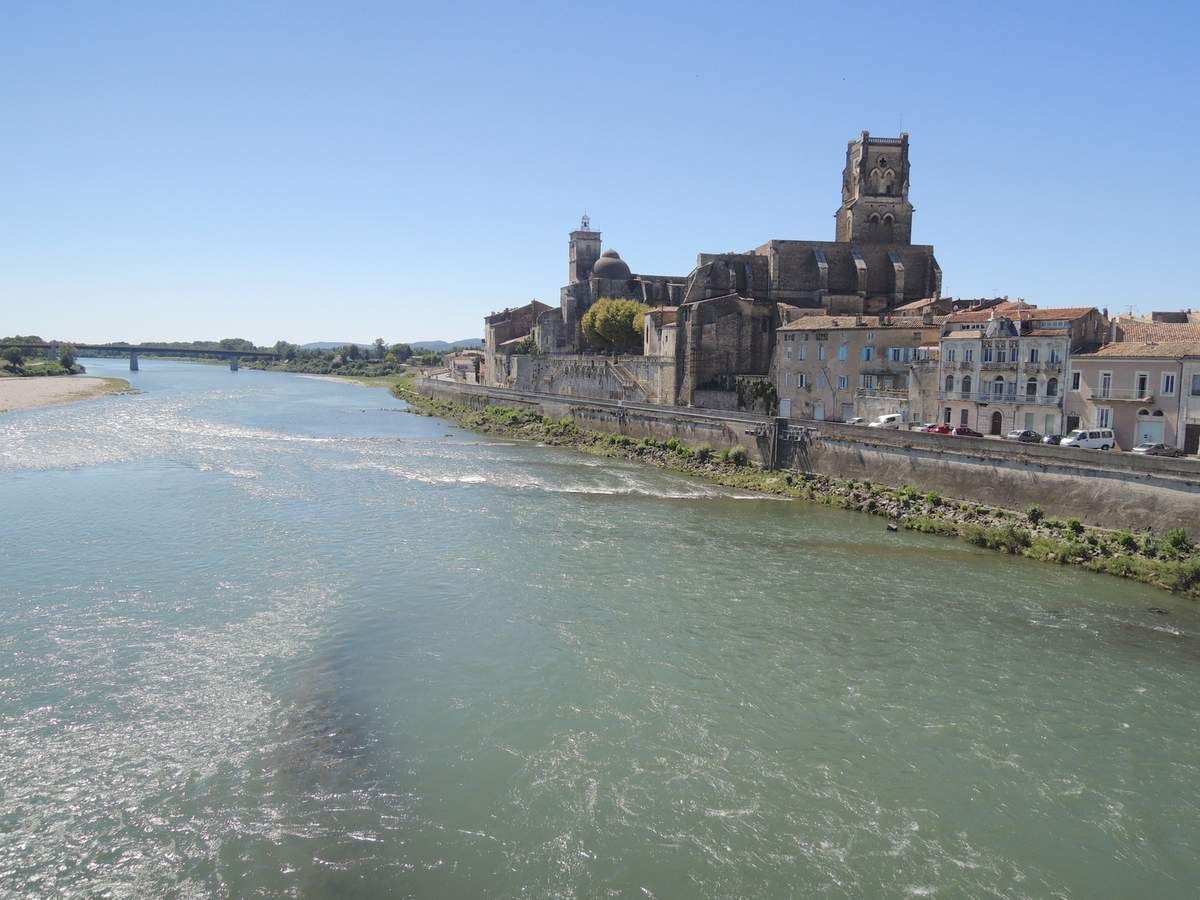 18. Pierrelatte PontStEsprit Chusclan40 Km bougercestvivre