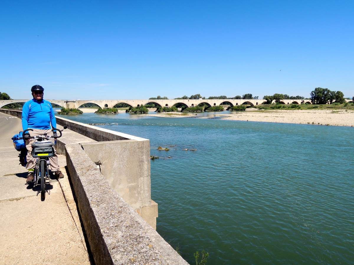 18. Pierrelatte PontStEsprit Chusclan40 Km bougercestvivre