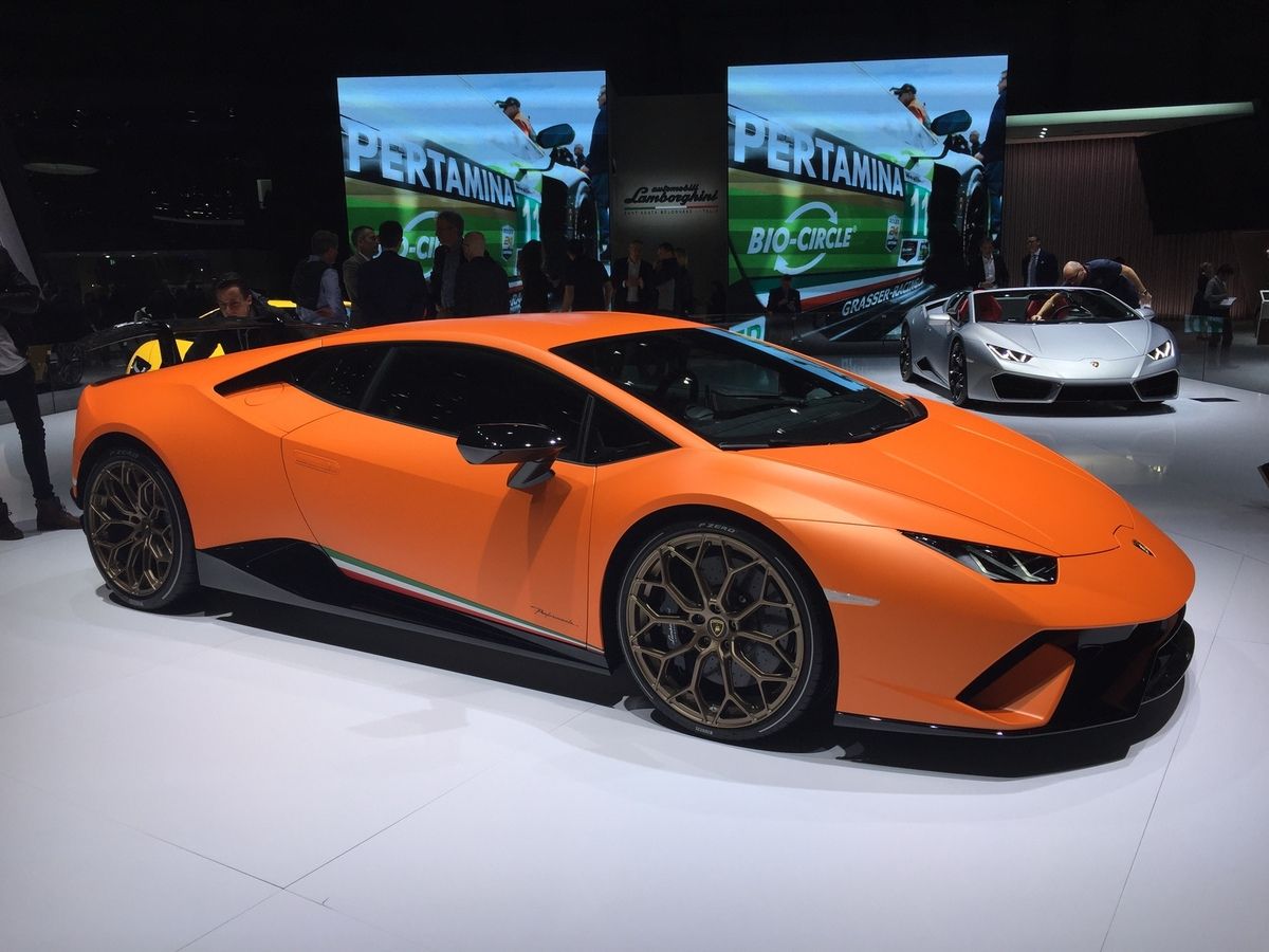 Les Stars du salon de l'automobile de Genève 2017 ... Les Stars du salon de l'automobile de Genève 2017 ...