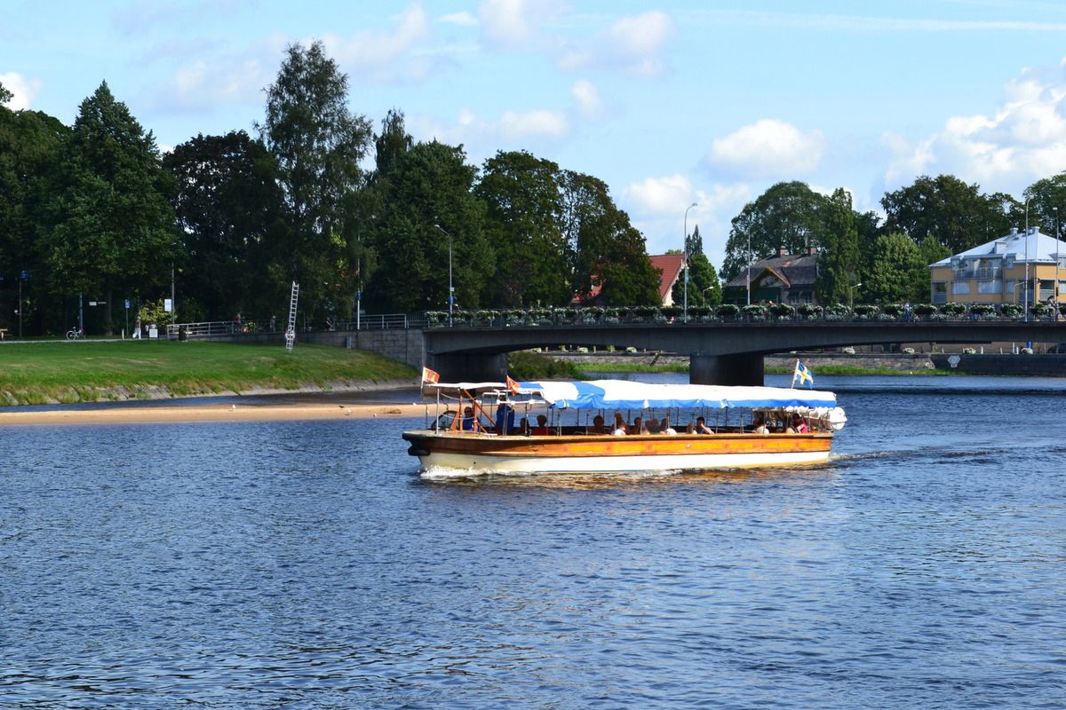 premie blond ansikte sittande i Karlstad premie blond ansikte sittande i Karlstad