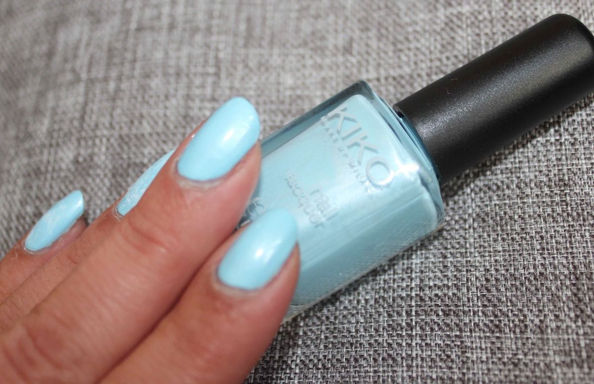 SWATCH Kiko Metallic Pastel Blue N°525...nail polish... -  lescreasnailartdestef.over-blog.com