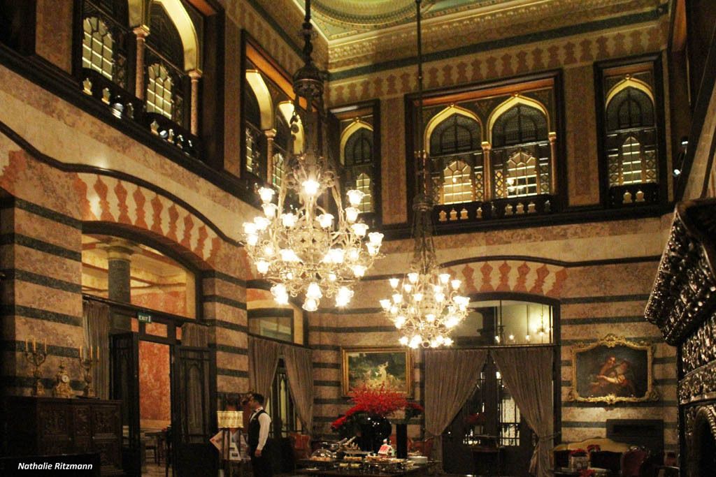 Minuit Au Pera Palace Explication Fin Le Pera Palace à Istanbul, un hôtel de légende - Du bretzel au simit