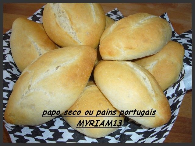 PAPO SECO OU PAIN PORTUGAIS
