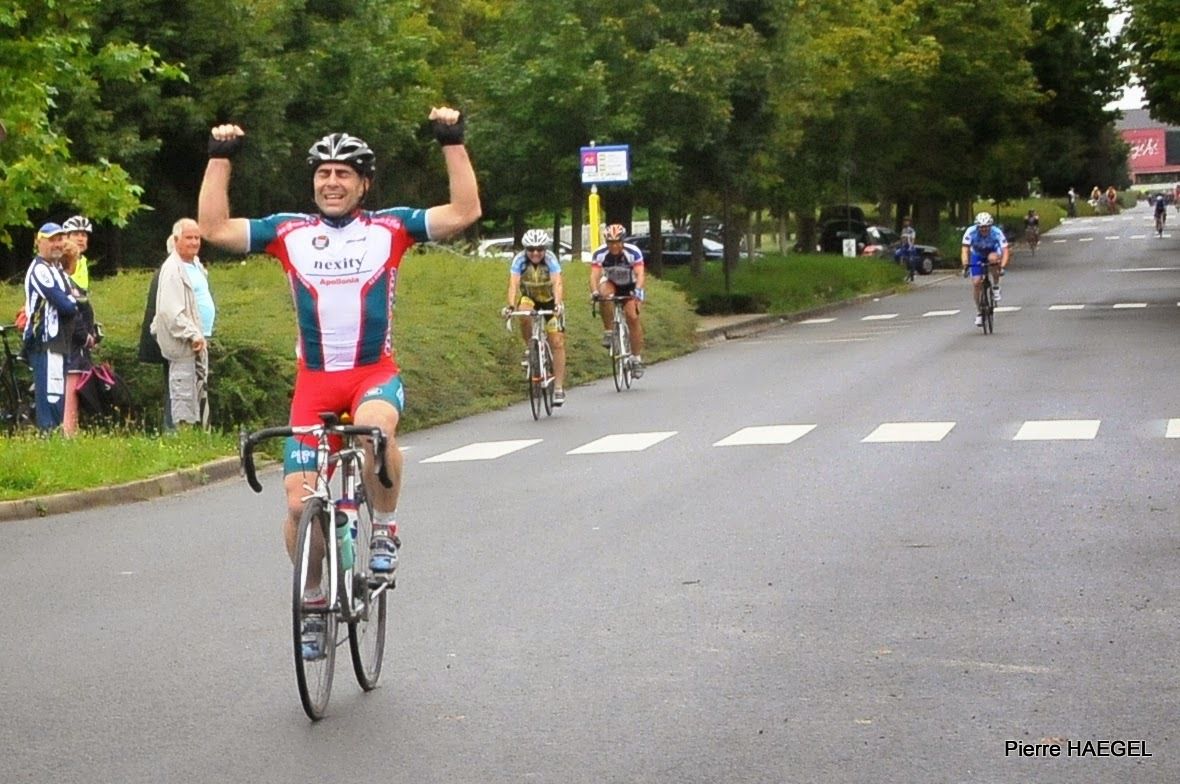 Jean-Jacques MORPURGO, à Rungis, Vainqueur à Bussy St Georges (10 août 2014), puis podium, et vainqueur à St Mammès (15 août)