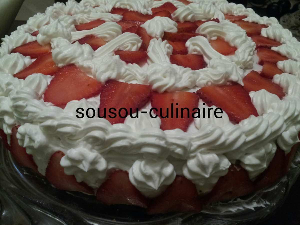 Genoise Aux Fraises Delice Culinaire De Sousou Et Ses Filles