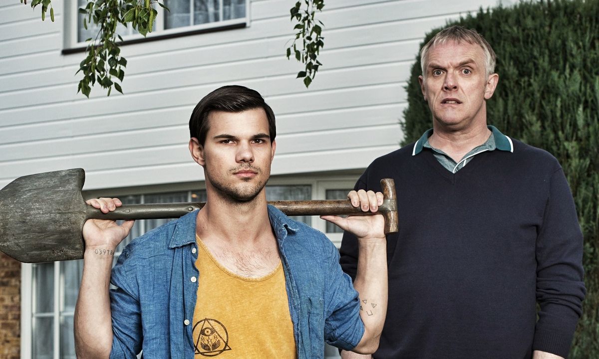 A Couple Of Cuckoos Saison 2 Critiques Séries : Cuckoo. Saison 2. BILAN (UK). - Critiques séries et