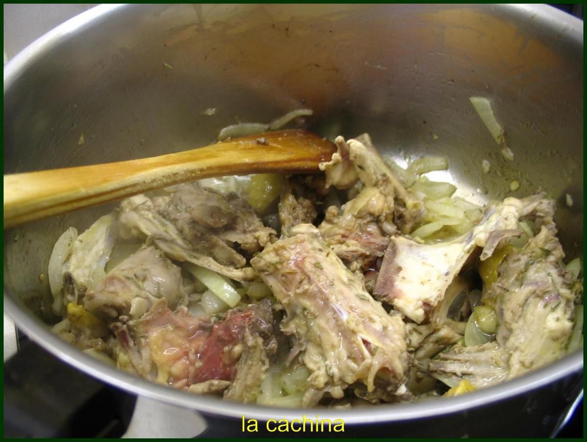 Faire un Poulet rôti au feu de bois façon crapaudine (feu de bois ou BBQ) La Cachina
