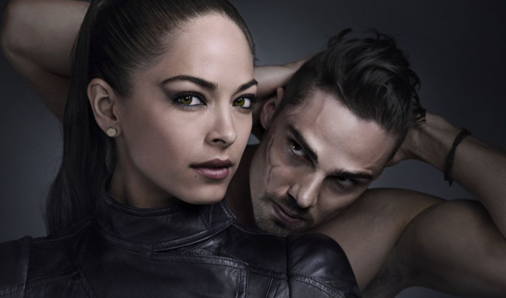 Beauty And The Beast Serie Streaming Saison 1 BEAUTY AND THE BEAST : Bêtisier Saison 1 - Anecdotes Séries