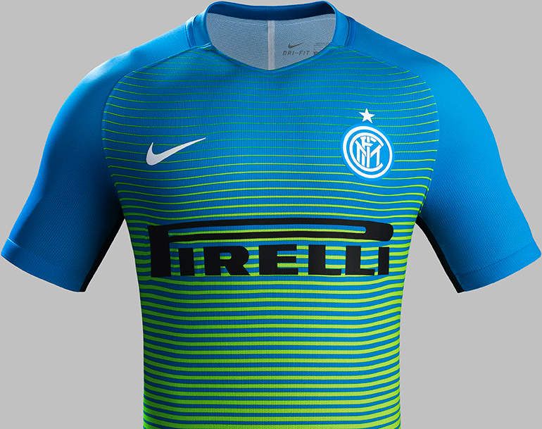 ensemble de foot Inter Milan nouveau ensemble de foot Inter Milan nouveau