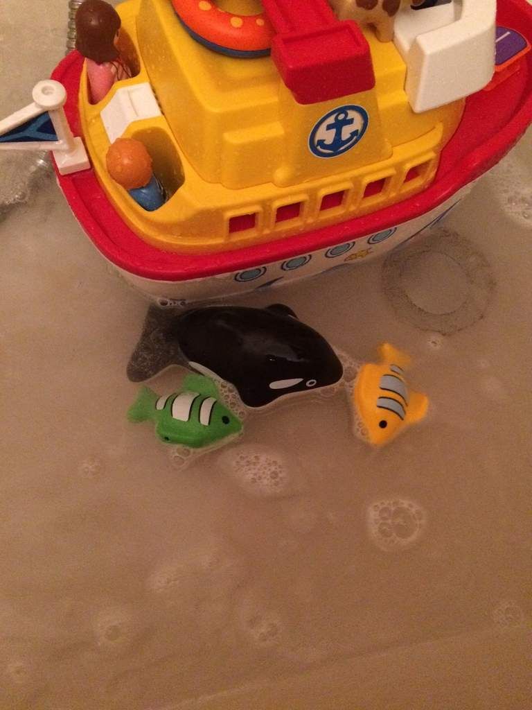 En avant les histoires avec le navire transportable Playmobil 123