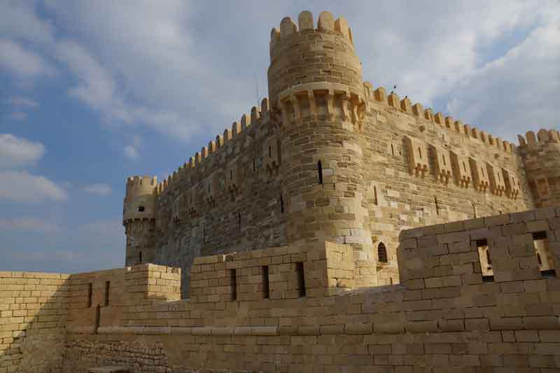 La citadelle de Qaitbay Alexandrie, à l'exact emplacement du phare d'Alexandrie 7ème merveille du monde