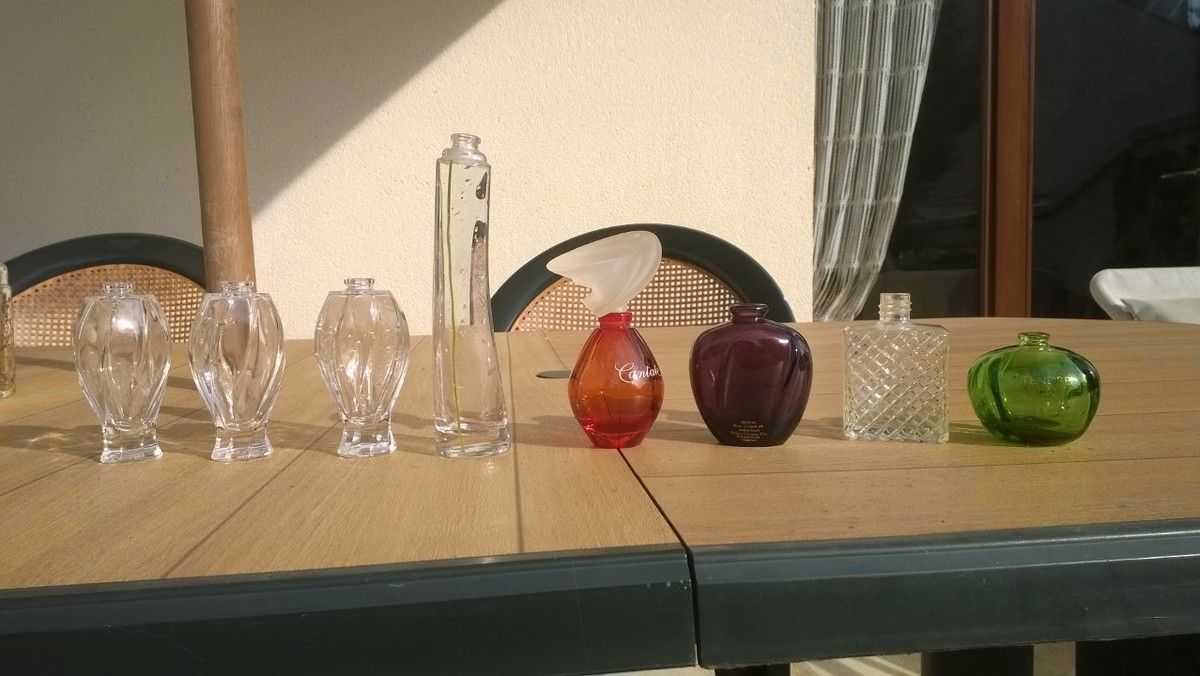 Comment Enlever Ce Foutu Pulvérisateur De Bouteilles De Parfum