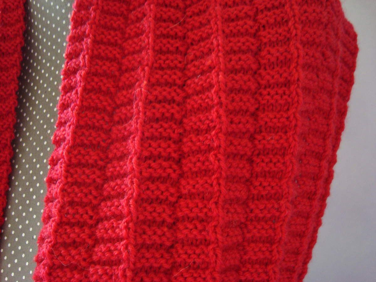 Snood, Cache-cou, Écharpe-tube en laine et polyamide rouge point fantaisie  ACCORDEON - Laine FANTOMAS Lang Yarns - De fil en aiguille de maille en  maille