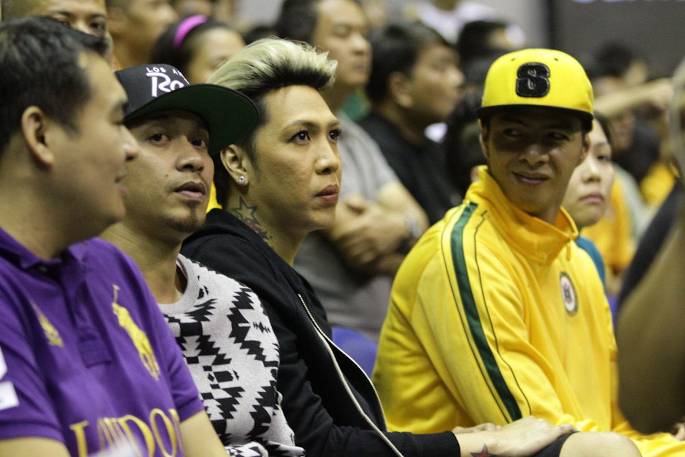 FEU Alumni Support the Tamaraws for the second Game - YourDailyNews