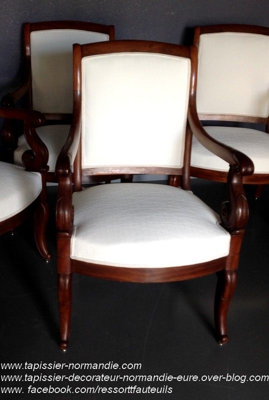 fauteuils restauration par ressort t fauteuils julie monnier tapissier dcorateur - Tapissier Fauteuil fauteuils restauration par ressort t fauteuils julie monnier tapissier dcorateur - Tapissier Fauteuil