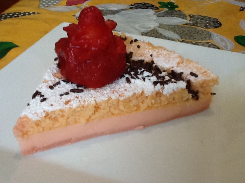 Gateau Magique Aux Fraises La Fourchette D Or