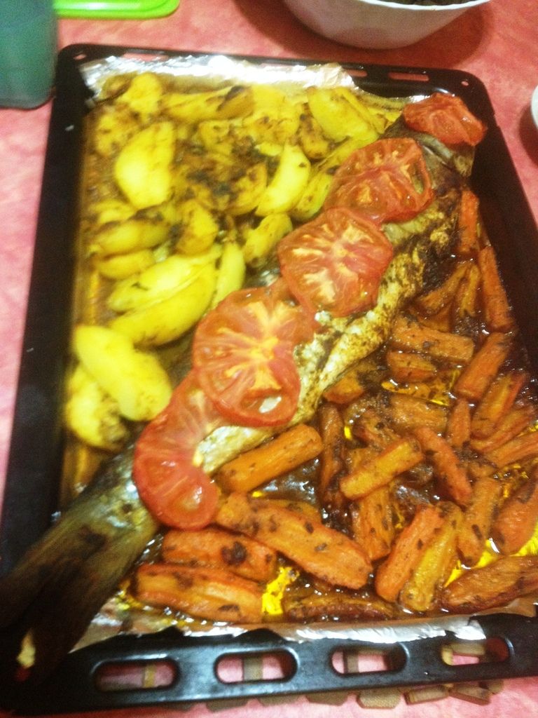 Recette Loup De Mer Au Four Recettes De Loup De Mer Au Four 10 Poisson "Loup de mer" au four - La fourchette d'or