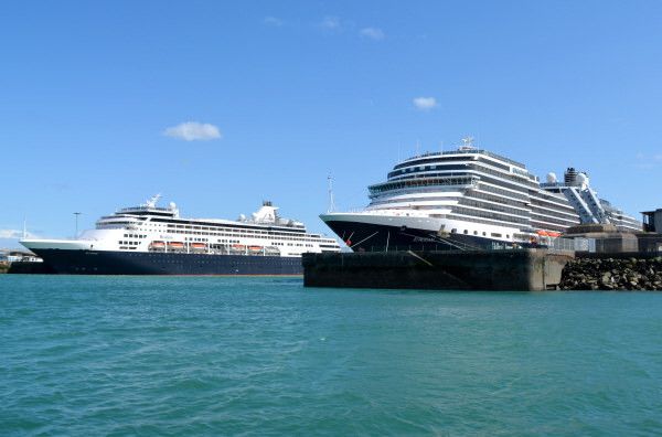 Le Ryndam au quai de Normandie et l'Eurodam au quai de France, une double escale de deux jours Holland America exceptionnelle en mai dernier