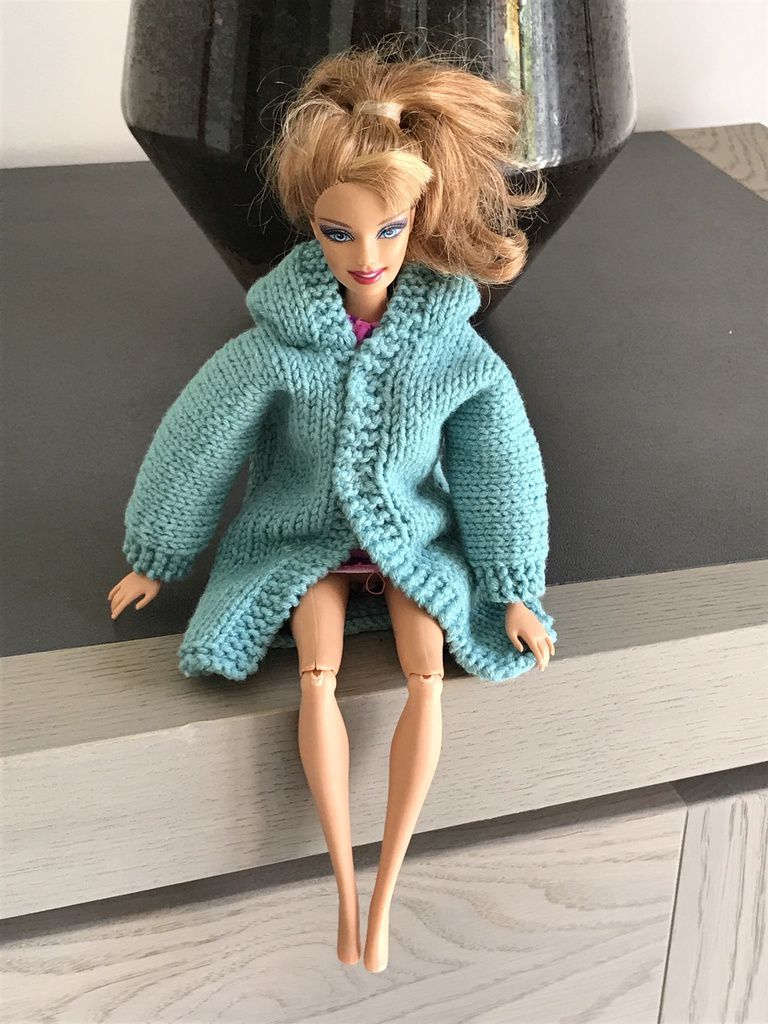 Un manteau pour Barbie - le fil de mes idées