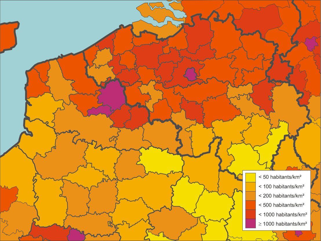 Densité de population par arrondissements (France, Belgique, Allemagne), par districts (Luxembourg) et par COROP-regios (Pays-Bas)