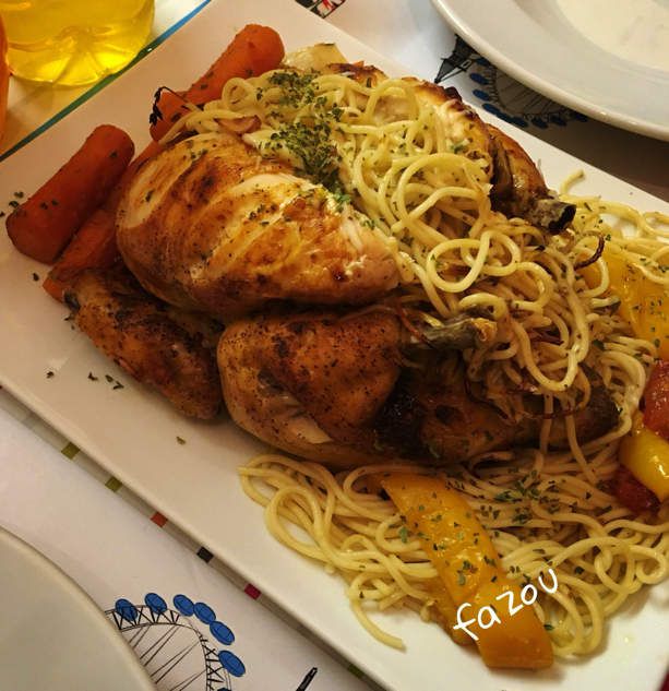 poulet rôti au four avec des spaghetti - Les délices de Fazou
