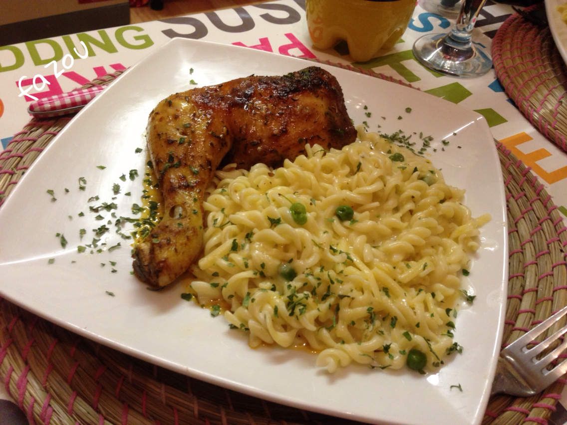 Marinade cuisse de poulet au four & pâtes sauce crémeuse Les délices de Fazou