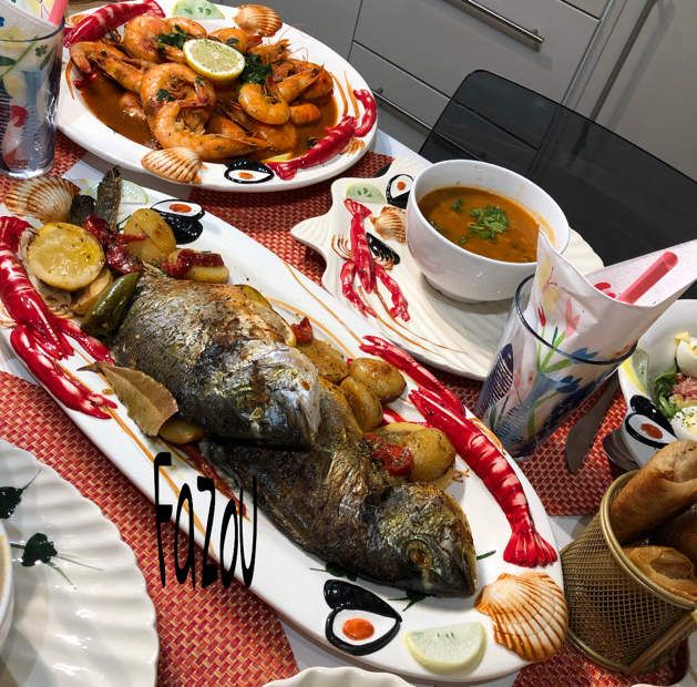 Dorade Au Four Avec Des Pomme De Terre Les Delices De Fazou