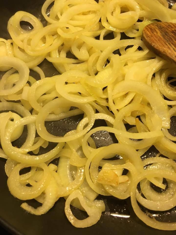 Flammekueuche (pizza Alsacienne)