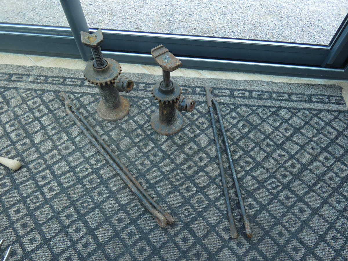 Pieces De Voiture Le Bric A Broc De Cedric