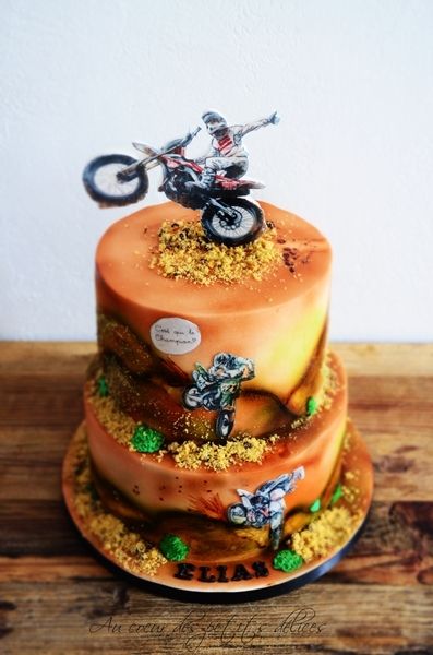 Gâteau d'anniversaire Motocross - Au coeur des petits délices