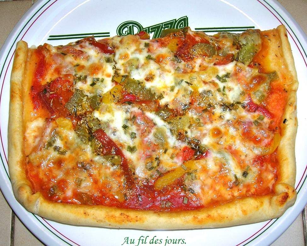 Pizza peperonata. Au fil des jours dans ma cuisine