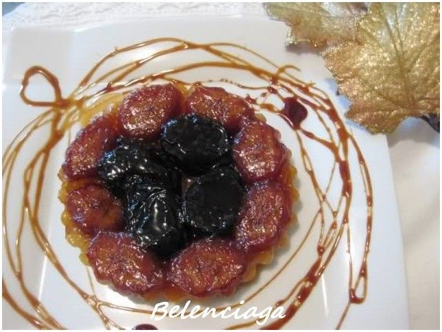 Tatin de ciruela y platano