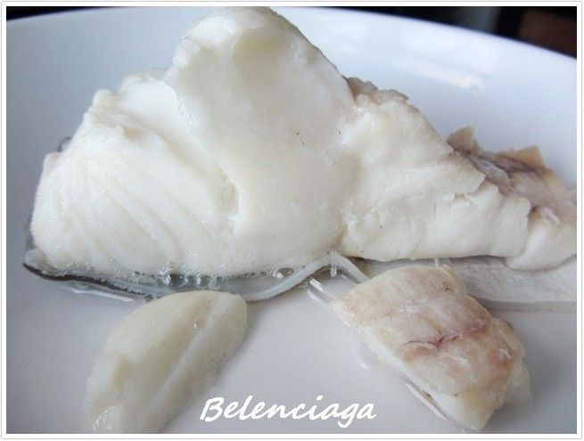 ensalada de bacalao al ajillo.